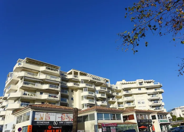 L'aetius By Interhome شقة Fréjus
