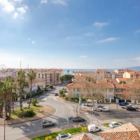 L'aetius By Interhome *