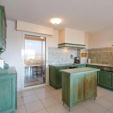 L'aetius By Interhome Frejus